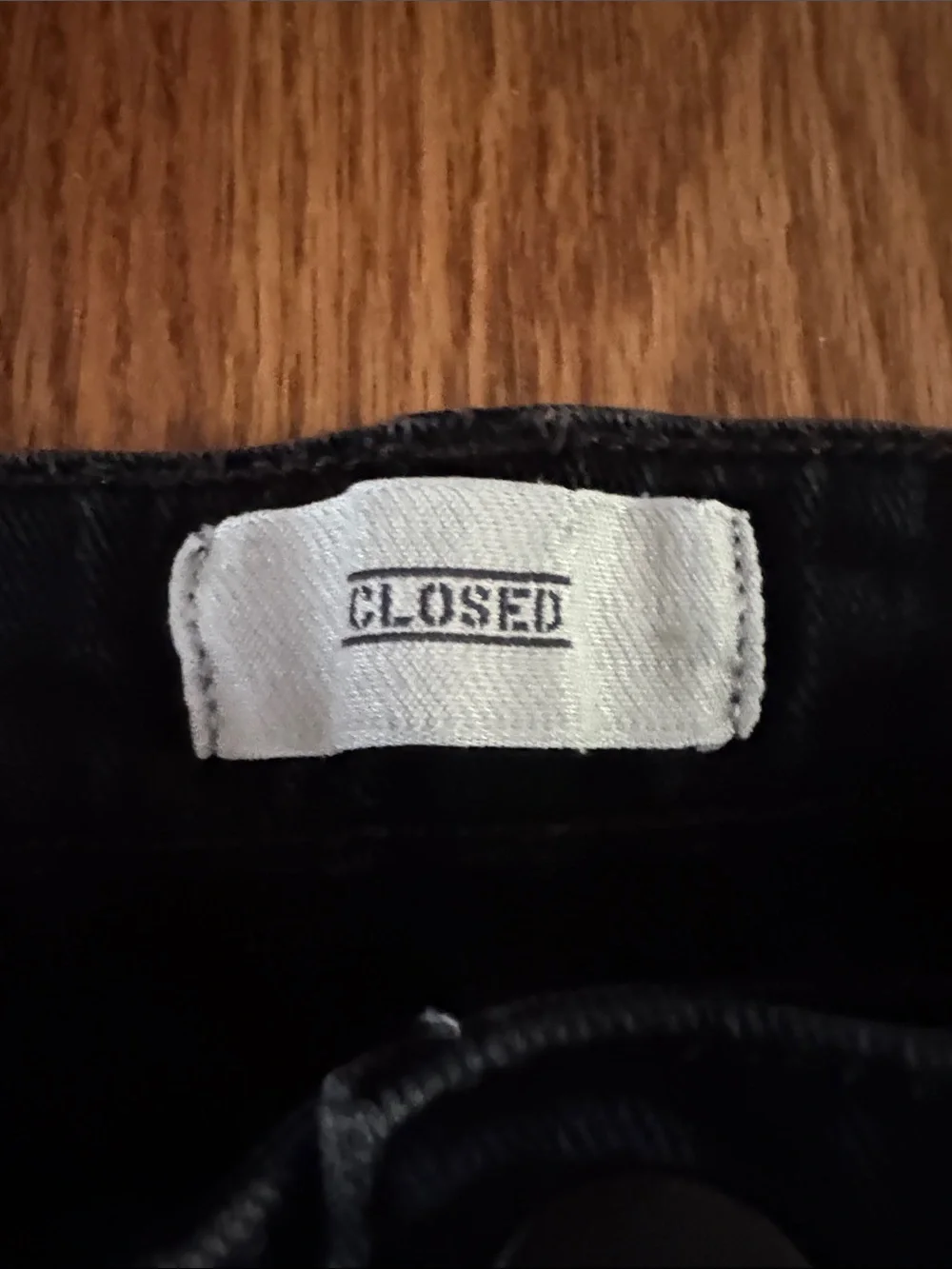 Closed Black Straight Leg Women’s Jeans - Clean Denim